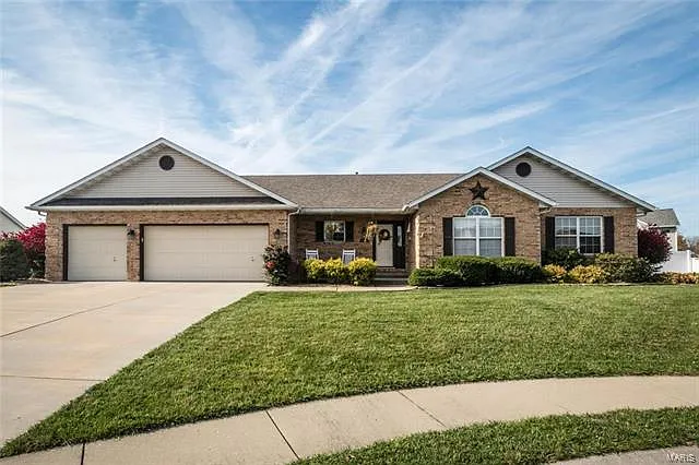 805 Fieldpoint Ct photo 1