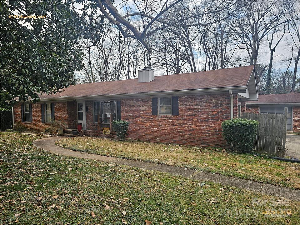 1st image of 6209 Channing Ct