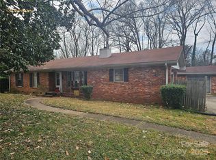 6209 Channing Ct, Charlotte, NC 28215