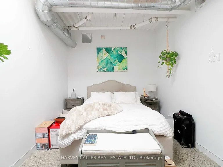 214 Bathurst St #Penthouse 3A — Photo 17