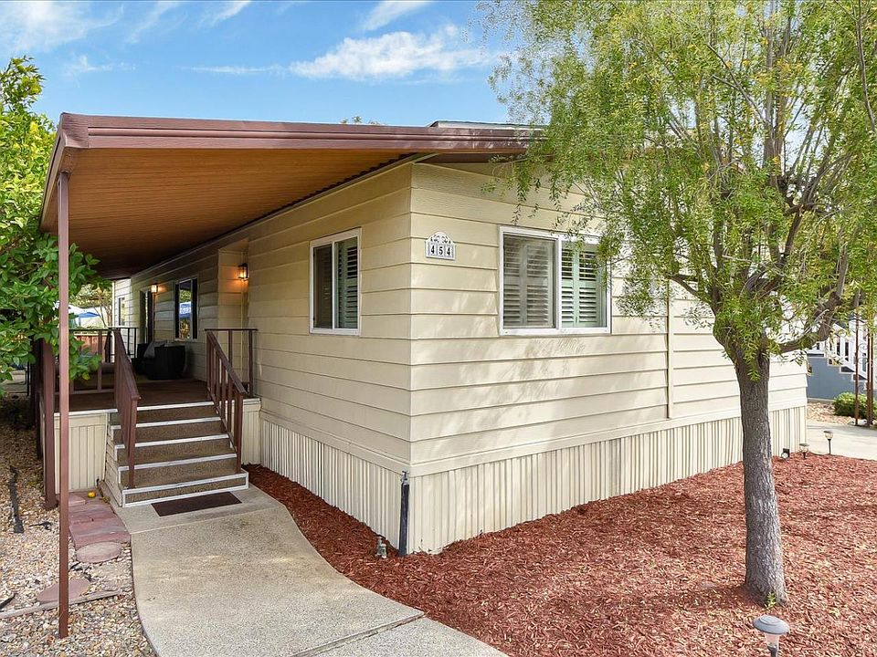 1st image of 454 Millpond Dr #454