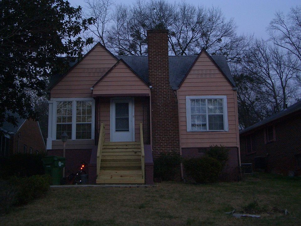 2nd image of 170 Stafford St SW