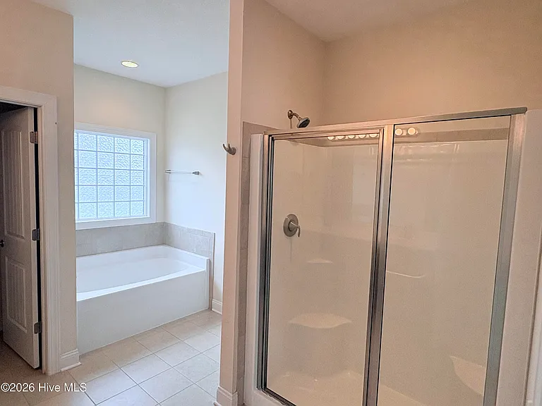 311 Aquamarine Cir — Photo 30