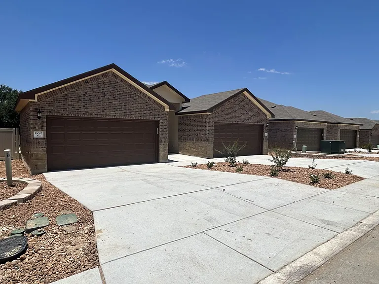 10007 Westover Blf — Photo 9