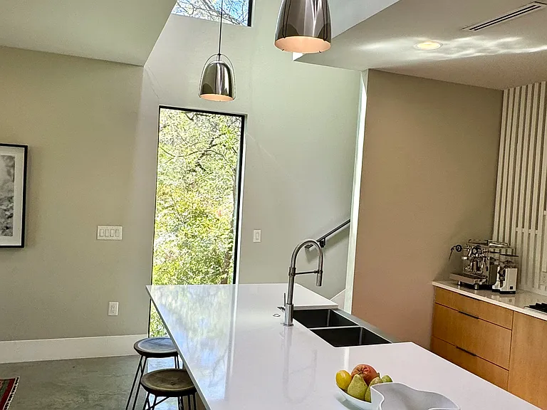 1327 Bonham Ter #D — Photo 12