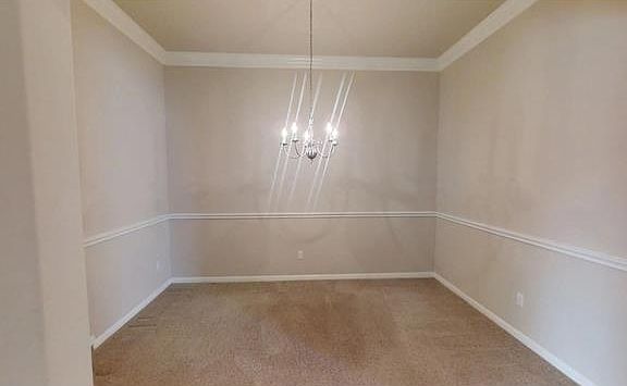 4th image of 908 Great Sand Dunes Ave