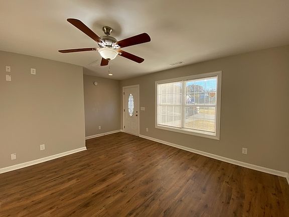 5th image of 1470 Crowell St #1470
