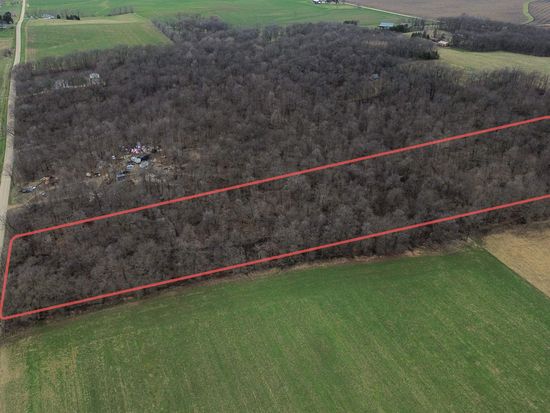 10 Town Center Rd, Brodhead, WI 53520