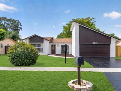 8310 NW 48th St, Lauderhill, FL, 33351