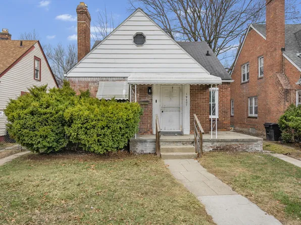 19207 Saint Marys St, Detroit, MI 48235