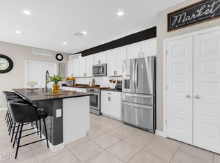 36990 N Aleutian Dr, San Tan Valley, AZ 85143
