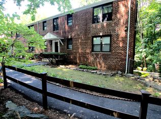 60 Rockledge Rd APT 1A, Hartsdale, NY 10530