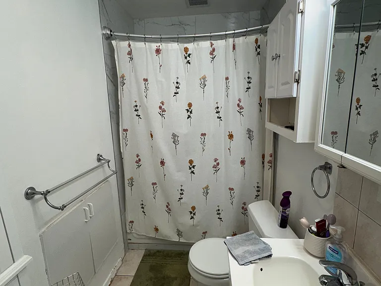 348 Ellery Ave #2R — Photo 7