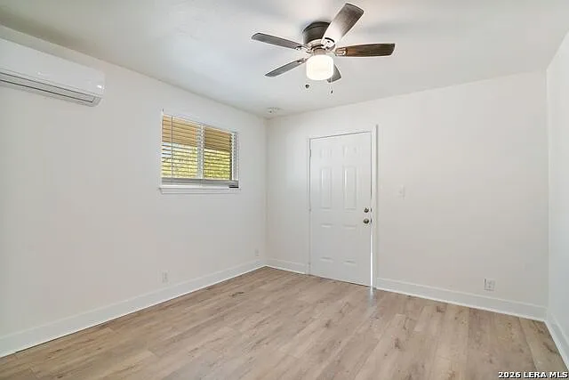 166 El Monte Blvd #2 — Photo 10