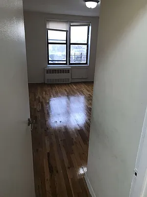 Rented by Compass | media 12