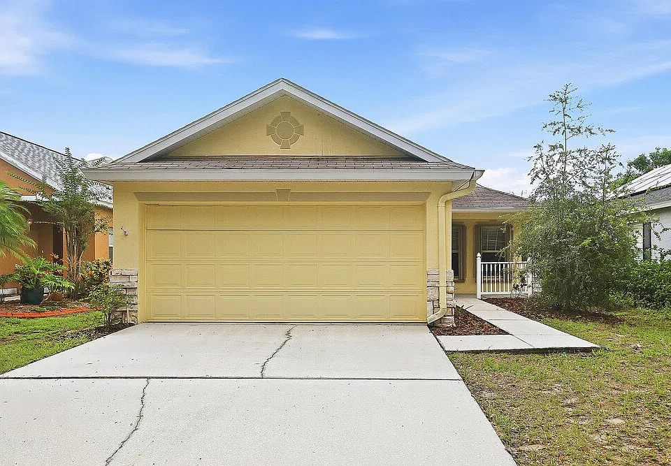 7623 Clovelly Park Pl