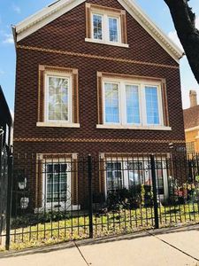 3027 S Central Park Ave, Chicago, IL, 60623