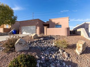 2065 San Patricio Loop, Las Cruces, NM 88011