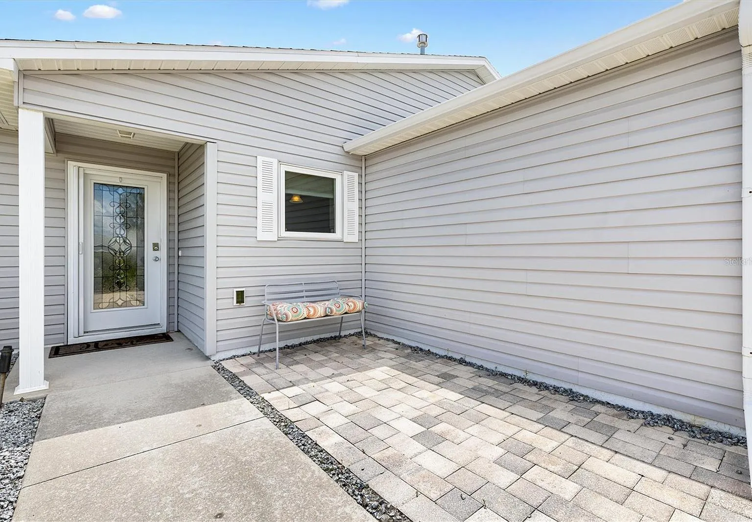 2 bed, 2.0 bath, 1240 sqft, $2,200 — Photo 2