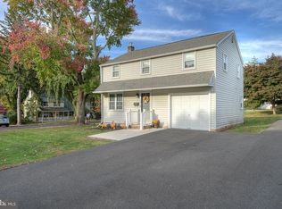 120 Williams Ln, Hatboro, PA 19040