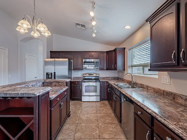 5054 S 235th Dr — Photo 15