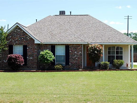 3rd image of 30426 Paul Dr
