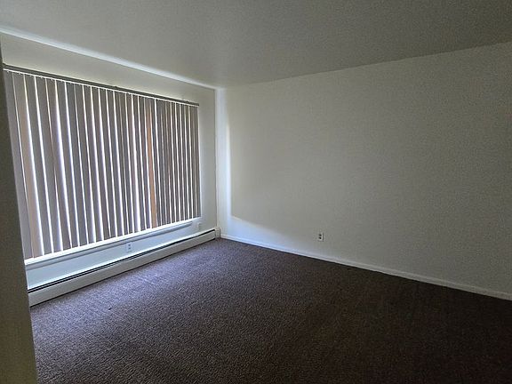 3rd image of 444 Gramercy Dr #324-02