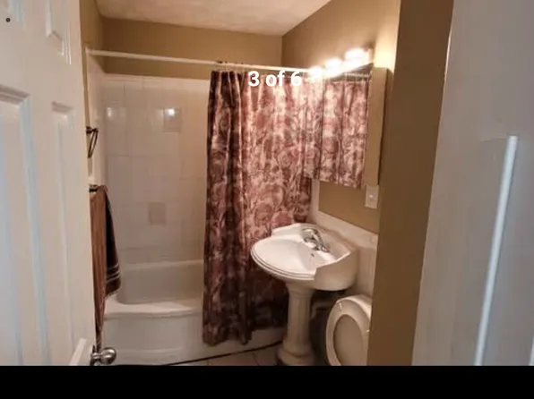3942 Hartman Ave, Omaha, NE 68111