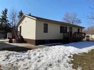 404 W Grant Ave, Mahnomen, MN 56557