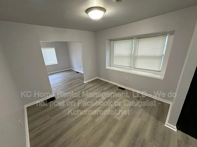 4116 Springfield St — Photo 14