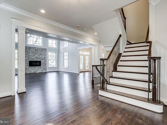 5th image of 6520 Chesterfield Ave