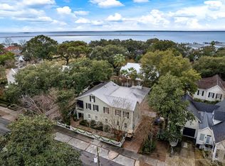 209 Bennett St, Mount Pleasant, SC 29464