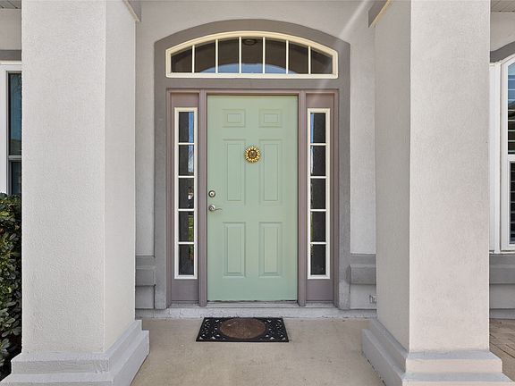 4th image of 23501 Flora Parke Blvd