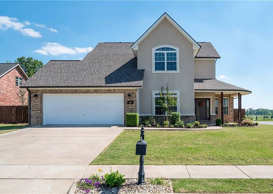 1st image of 306 W Camden Dr