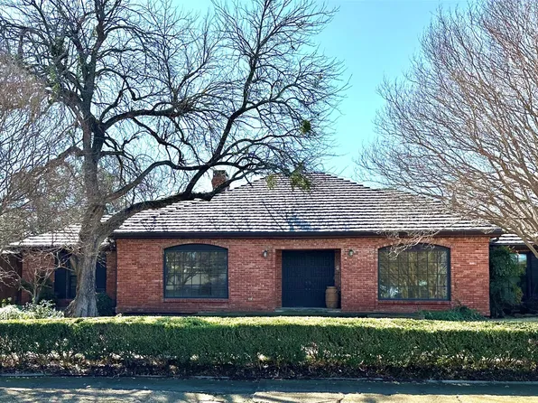 7124 Meadow Rd, Dallas, TX 75230