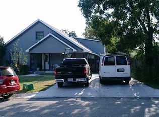 2021 Owens St, Haltom City, TX 76117