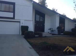 201 Camino Del Oeste, Bakersfield, CA 93309