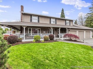 16210 NE San Rafael Dr, Portland, OR