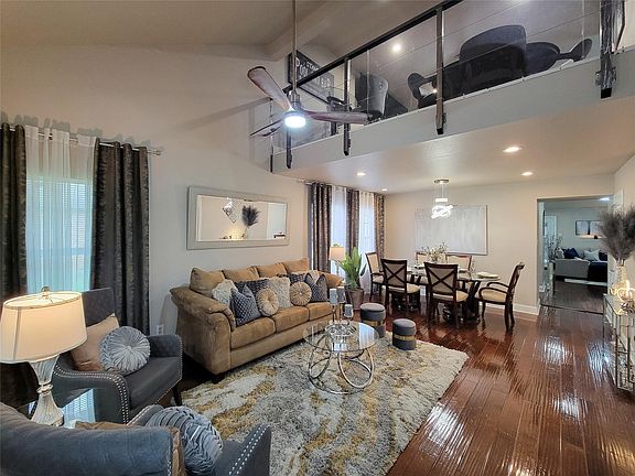 4th image of 12018 Kleinmeadow Dr