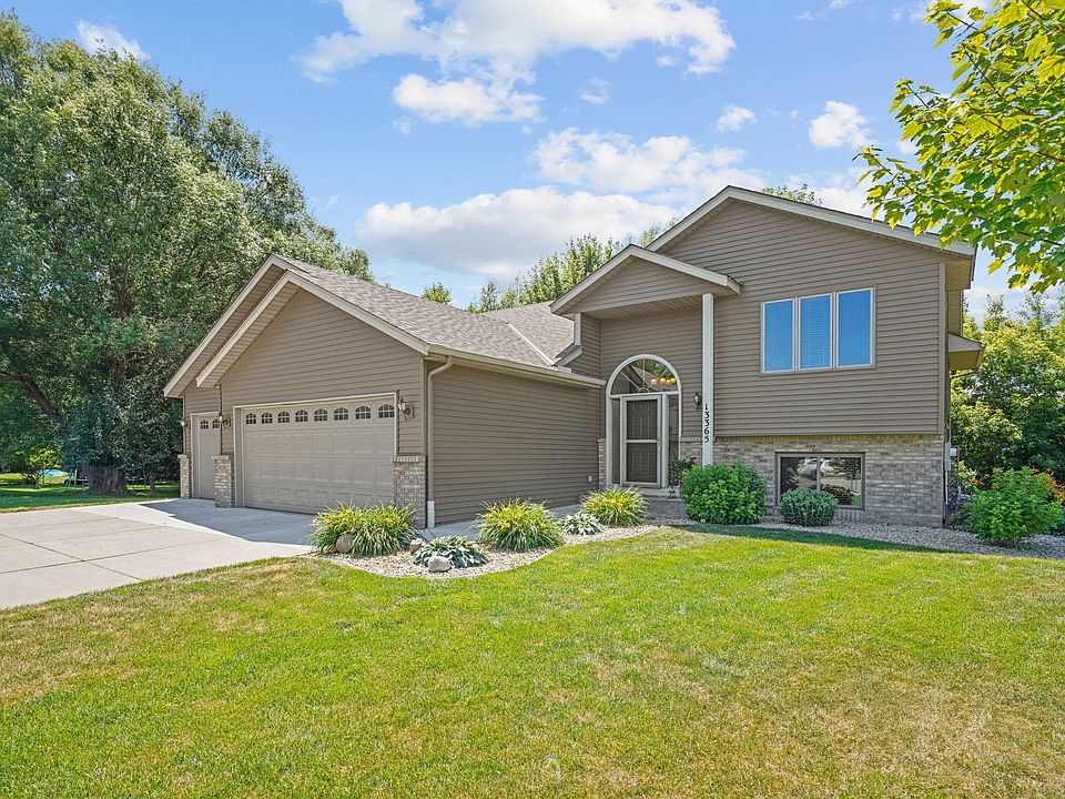 1st image of 13365 Zachman Ct