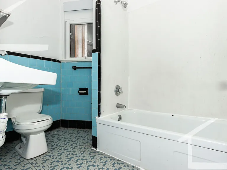 1383 Commonwealth Ave #2 — Photo 7