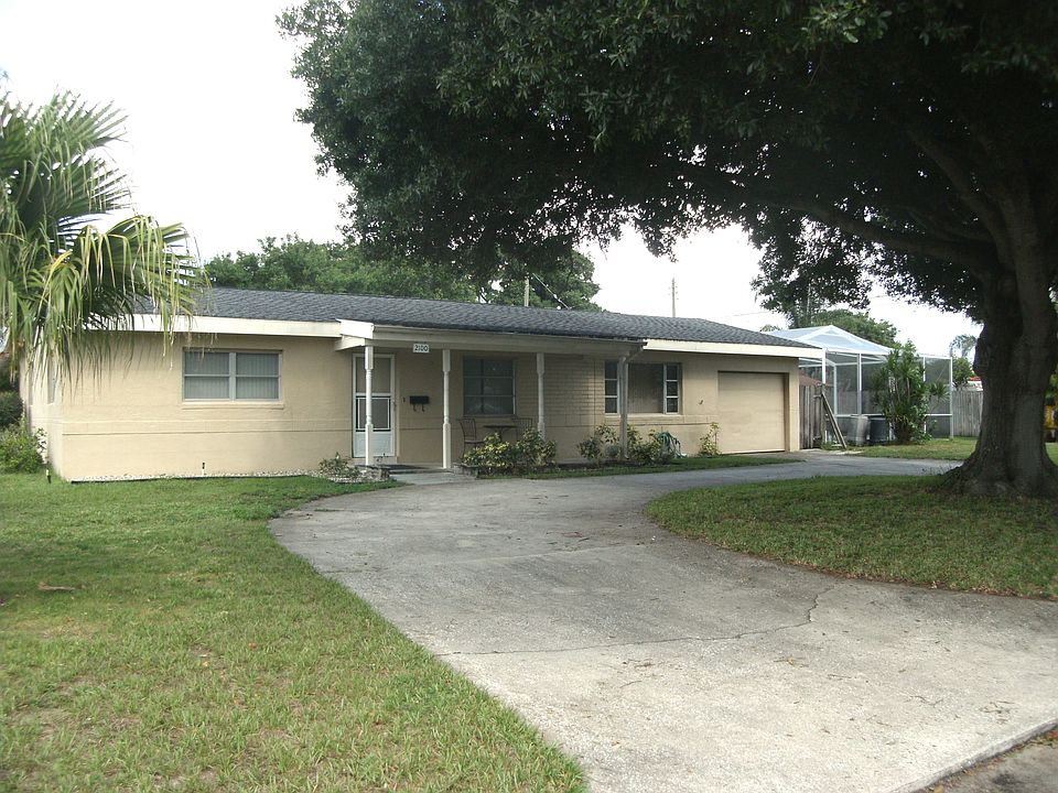 1st image of 2100 45th St N