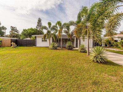 2150 76th St N, Saint Petersburg, FL, 33710