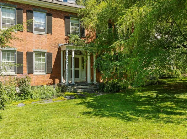 31 Wentworth Road, Walpole, NH 03608