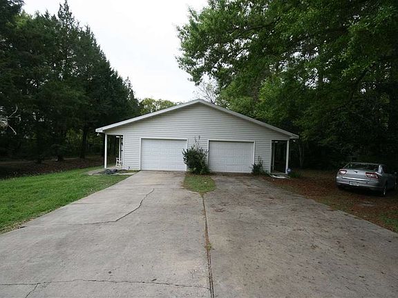 2nd image of 2390 Barcelona Ln