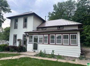 215 N Union St, Ponca, NE 68770