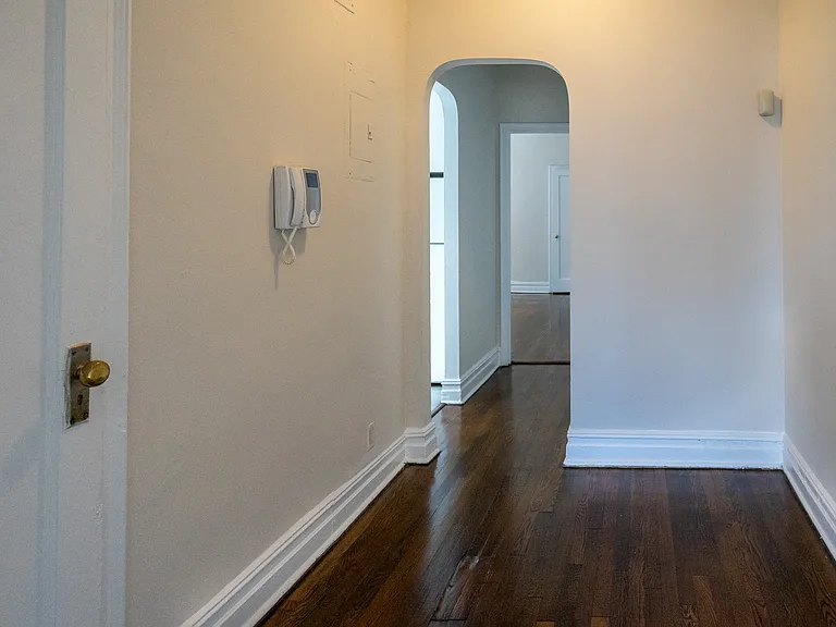 925 W End Ave #4C — Photo 4