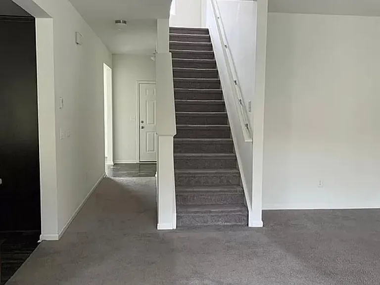 664 Rockbank Loop — Photo 17