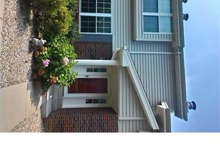 1712 S Wisteria Dr, Saint Charles, MO 63303