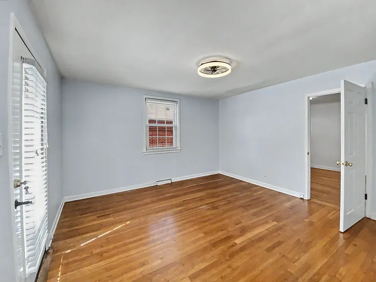 519 Woodland Dr — Photo 5